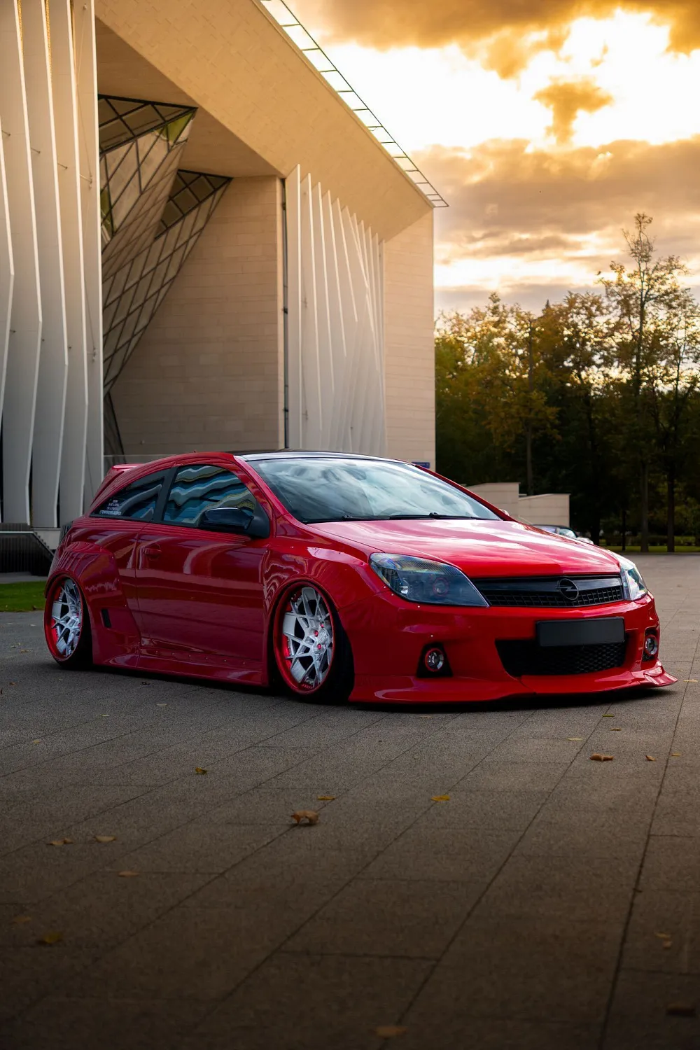 The first wide body Opel Astra!