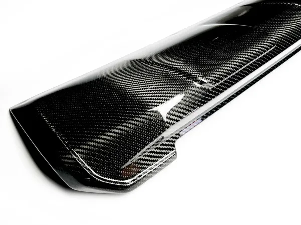 Carbon front lip Land Cruiser 300
