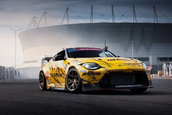 Hood Nissan RZ34