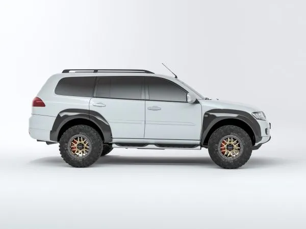 Fenders MMC Pajero Sport 2