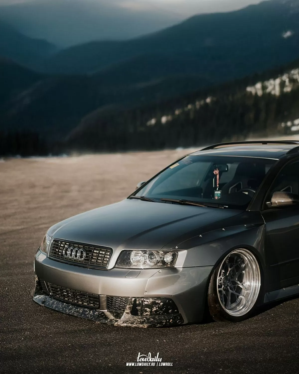 Awesome pictures of our Audi A4! Now without the livery!
