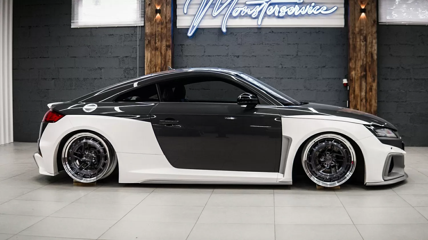 Test fitting wide body kit for TT Mk3