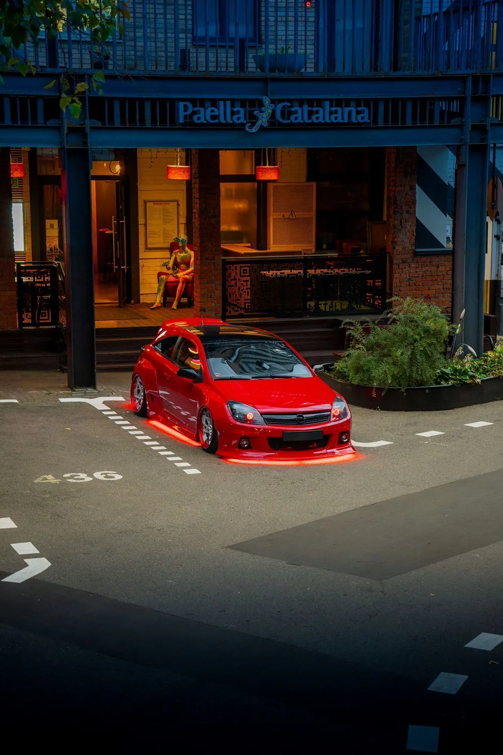 The first wide body Opel Astra!