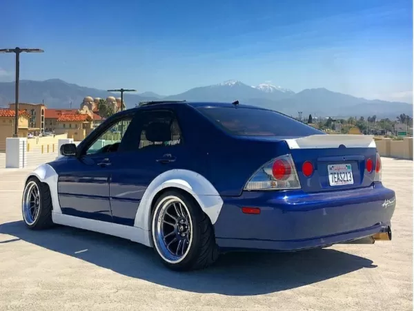 Spoiler V1 Lexus IS 99-05