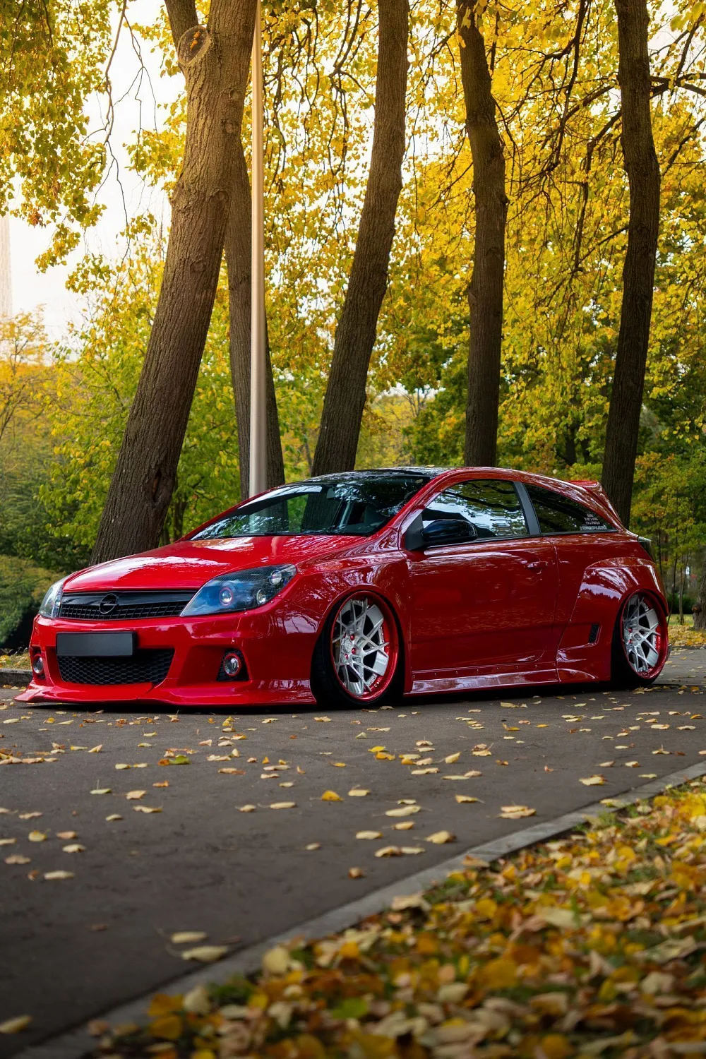 The first wide body Opel Astra!