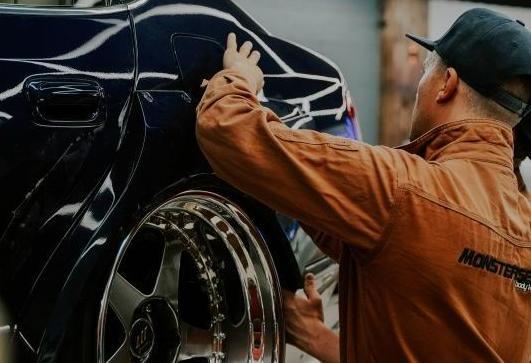 How to mount parts on double side tape