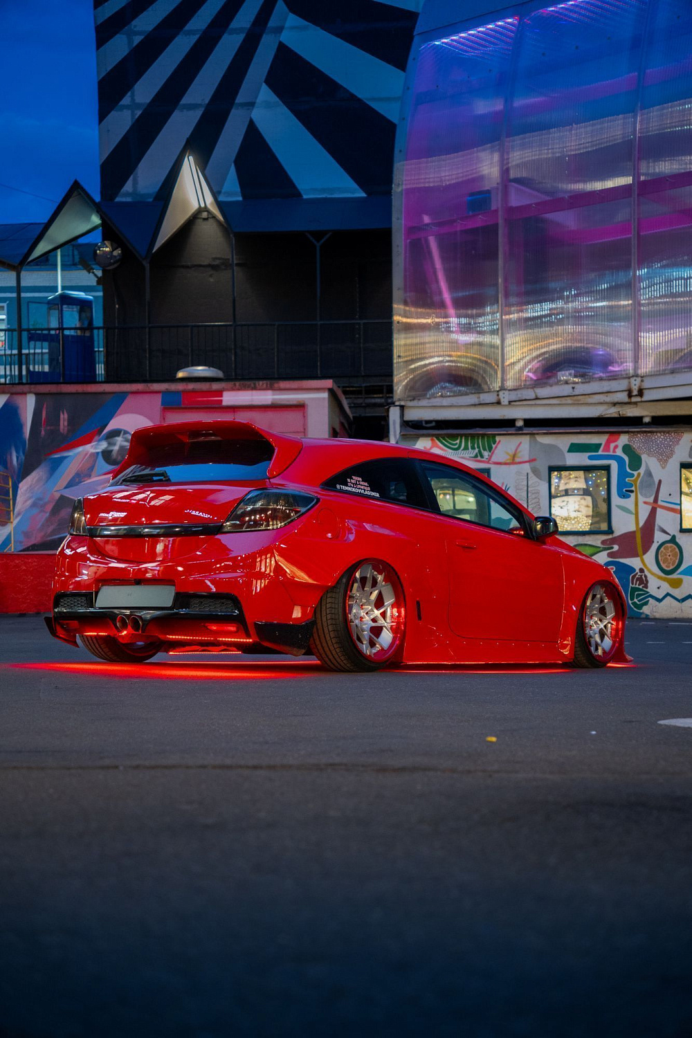 The first wide body Opel Astra!