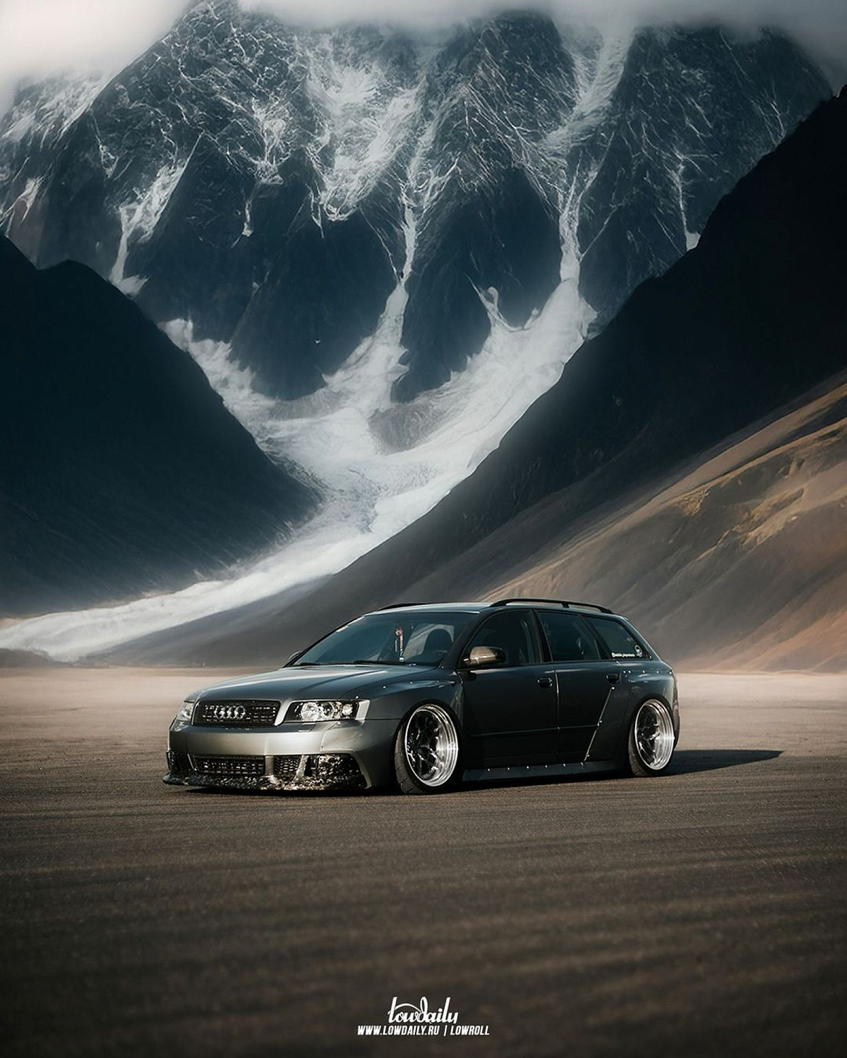 Awesome pictures of our Audi A4! Now without the livery!