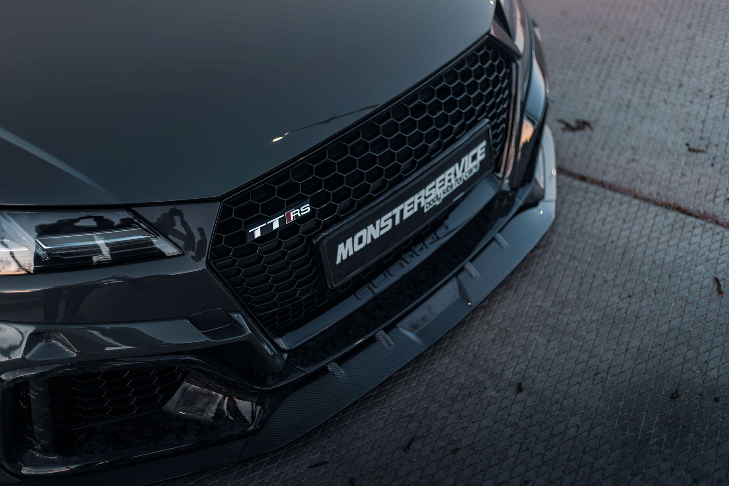 First photos of our Audi TT