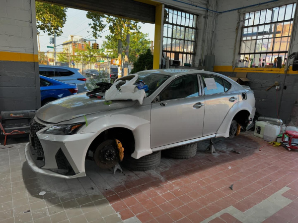 Fender flares Lexus IS 05-12