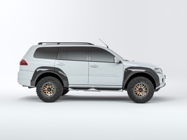 Fenders MMC Pajero Sport 2