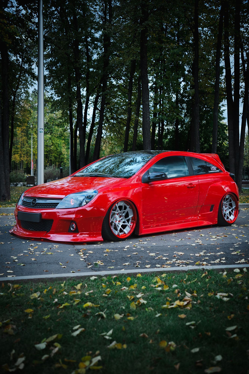 The first wide body Opel Astra!