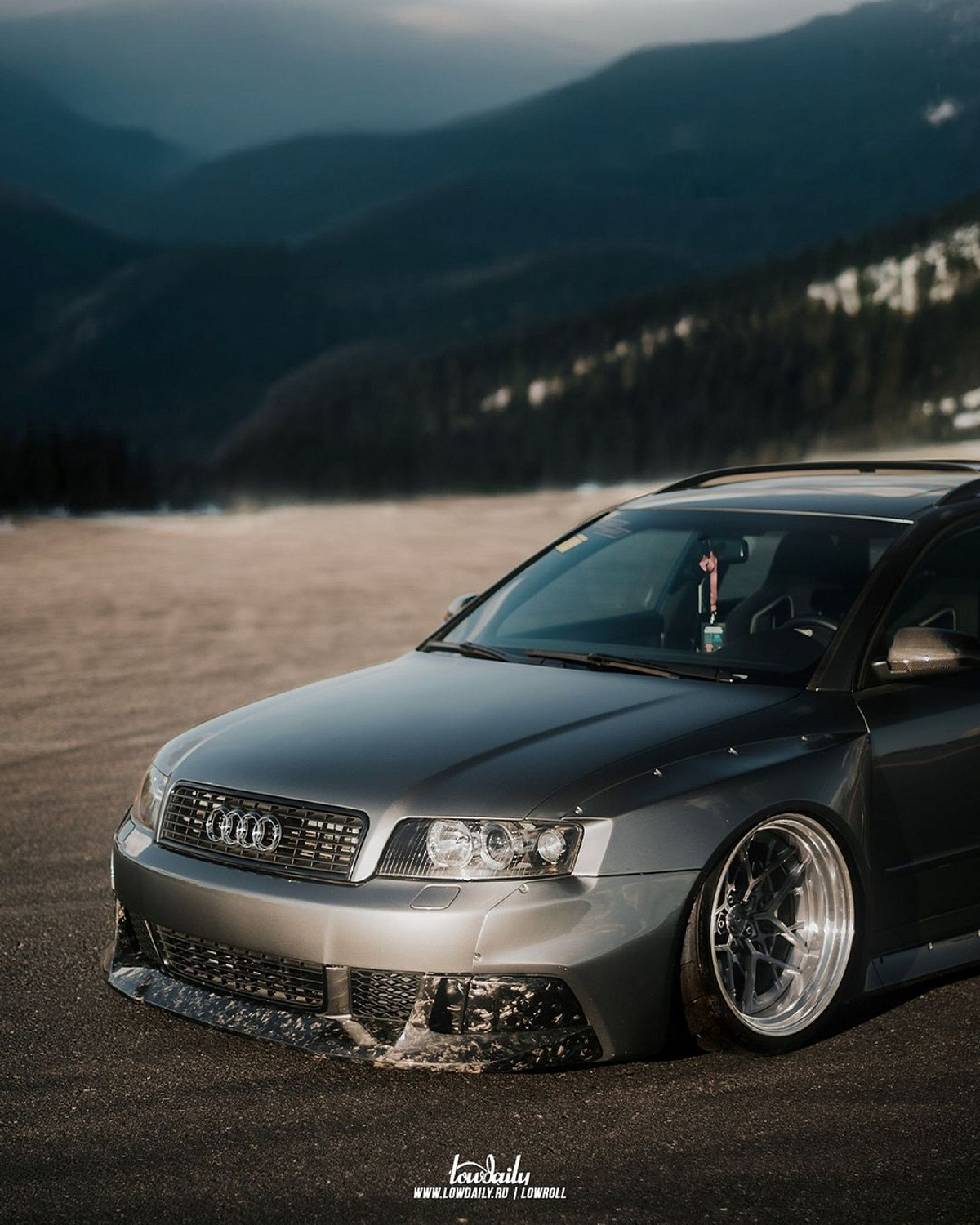 Awesome pictures of our Audi A4! Now without the livery!