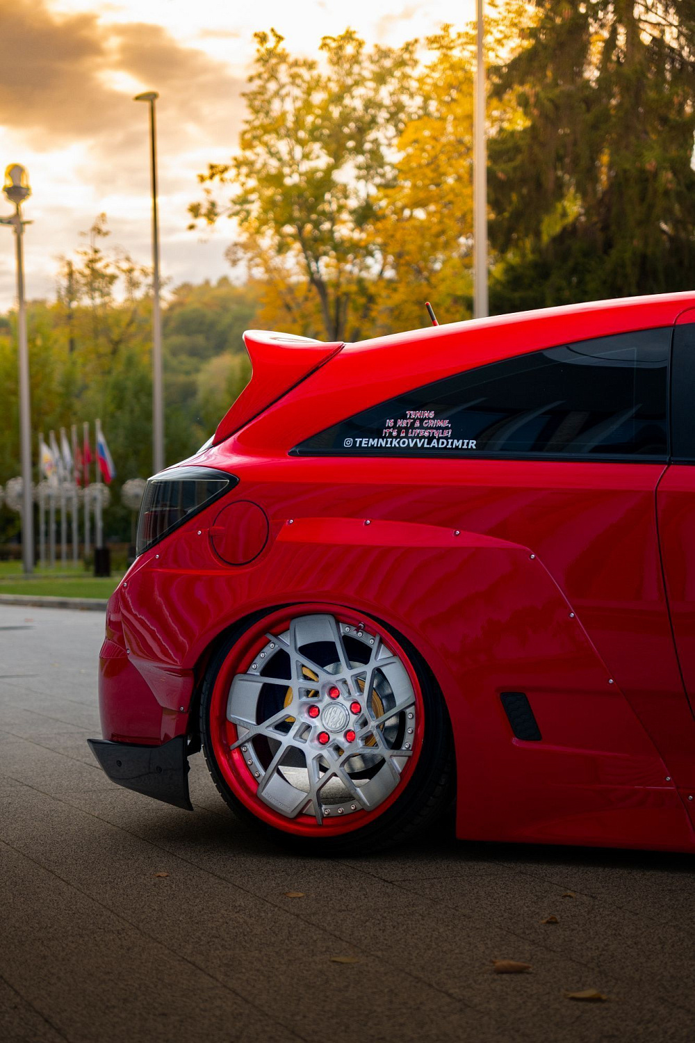 The first wide body Opel Astra!